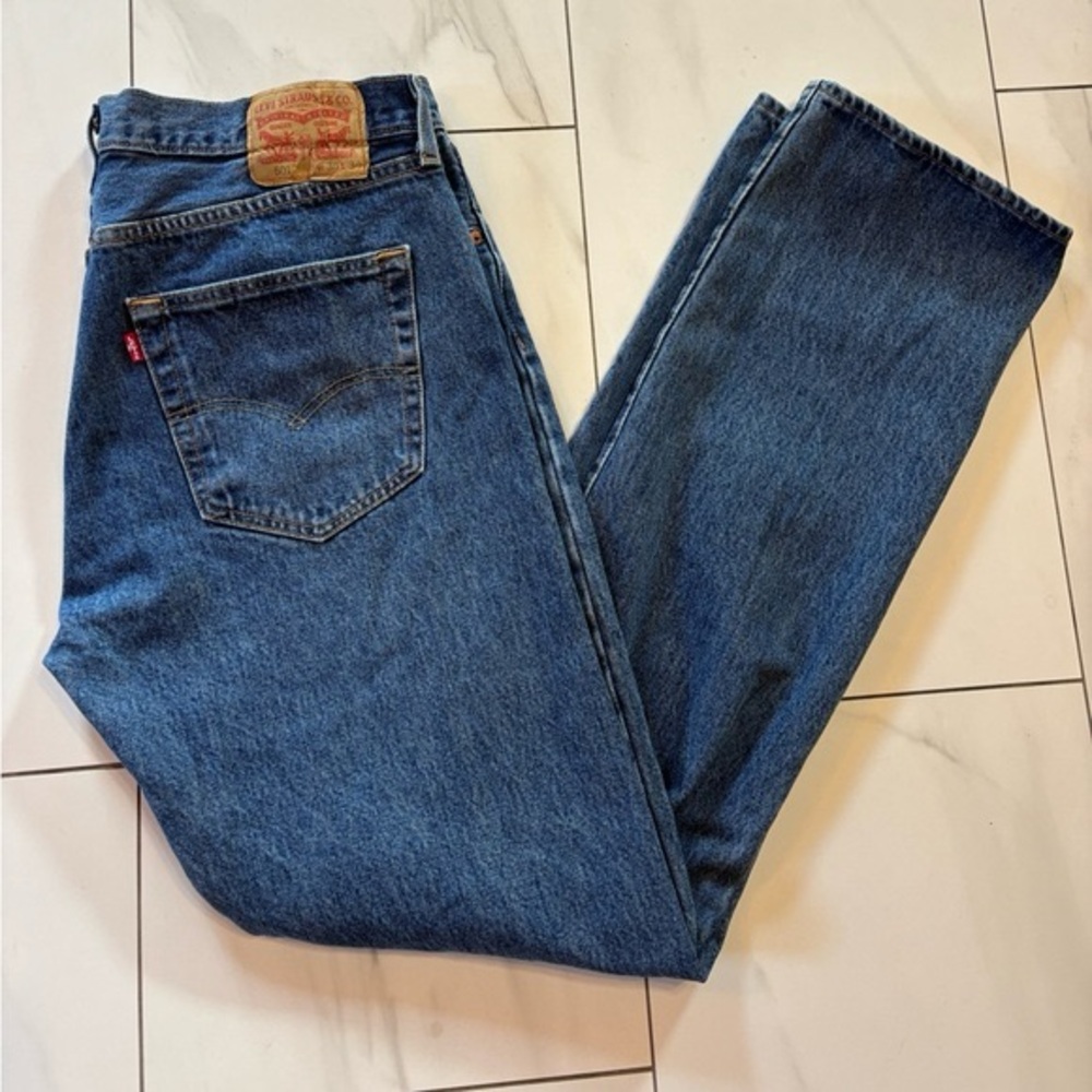 Levi’s 501 button front 100% cotton size 36x33